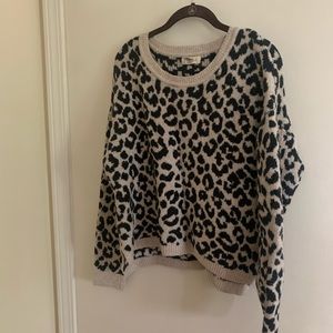 Leaopard sweater